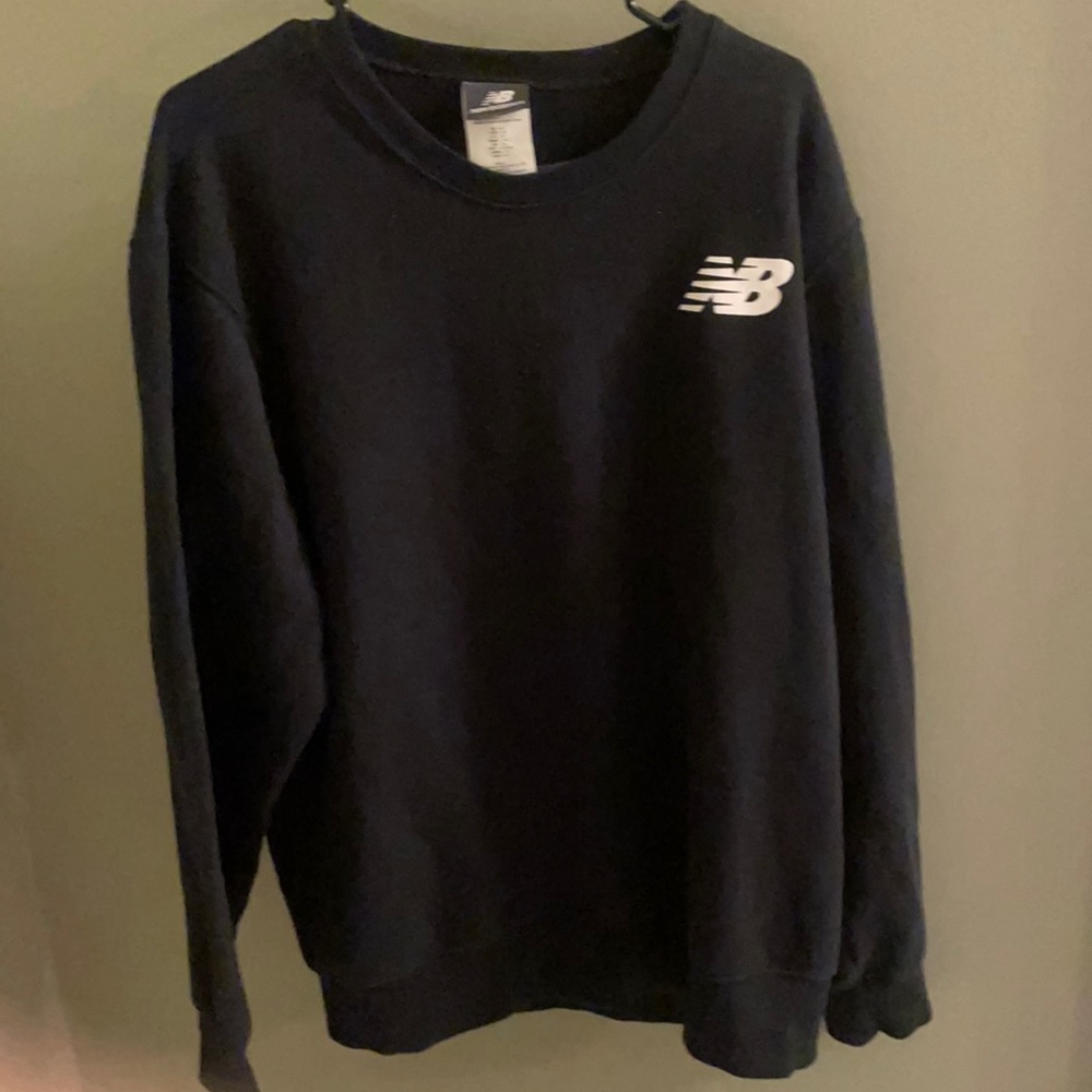 Black New Balance crew neck sweatshirt. XL
